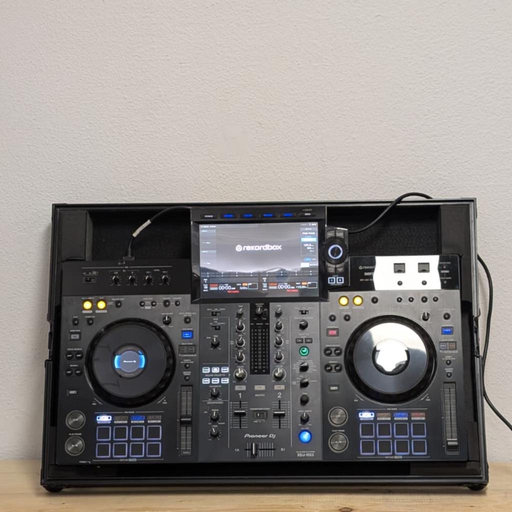 Pioneer DJ XDJ-RX3 Controller - Nieuwstaat + Flightcase, Ruilrijk, Zo goed als nieuw, Info@ruilrijk.nl, Neerstraat 60, 6041 KD Roermond