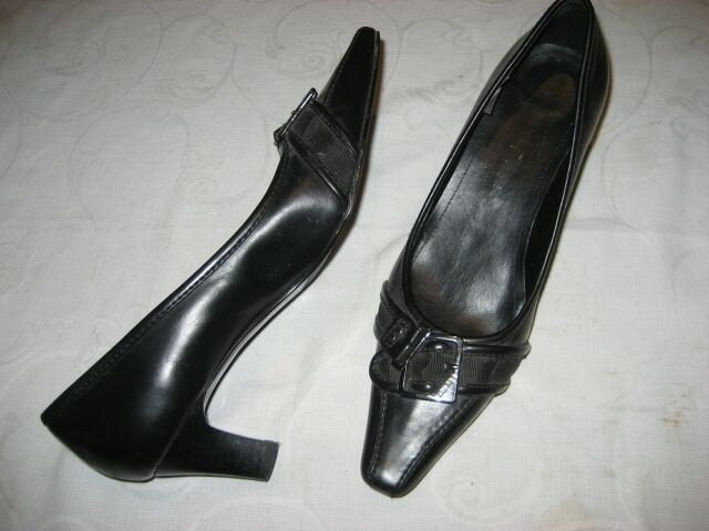 Pumps zwart merk ESPRIT met hakje maat 40 schoenen, Pumps, Zwart, Ophalen of Verzenden, Zo goed als nieuw