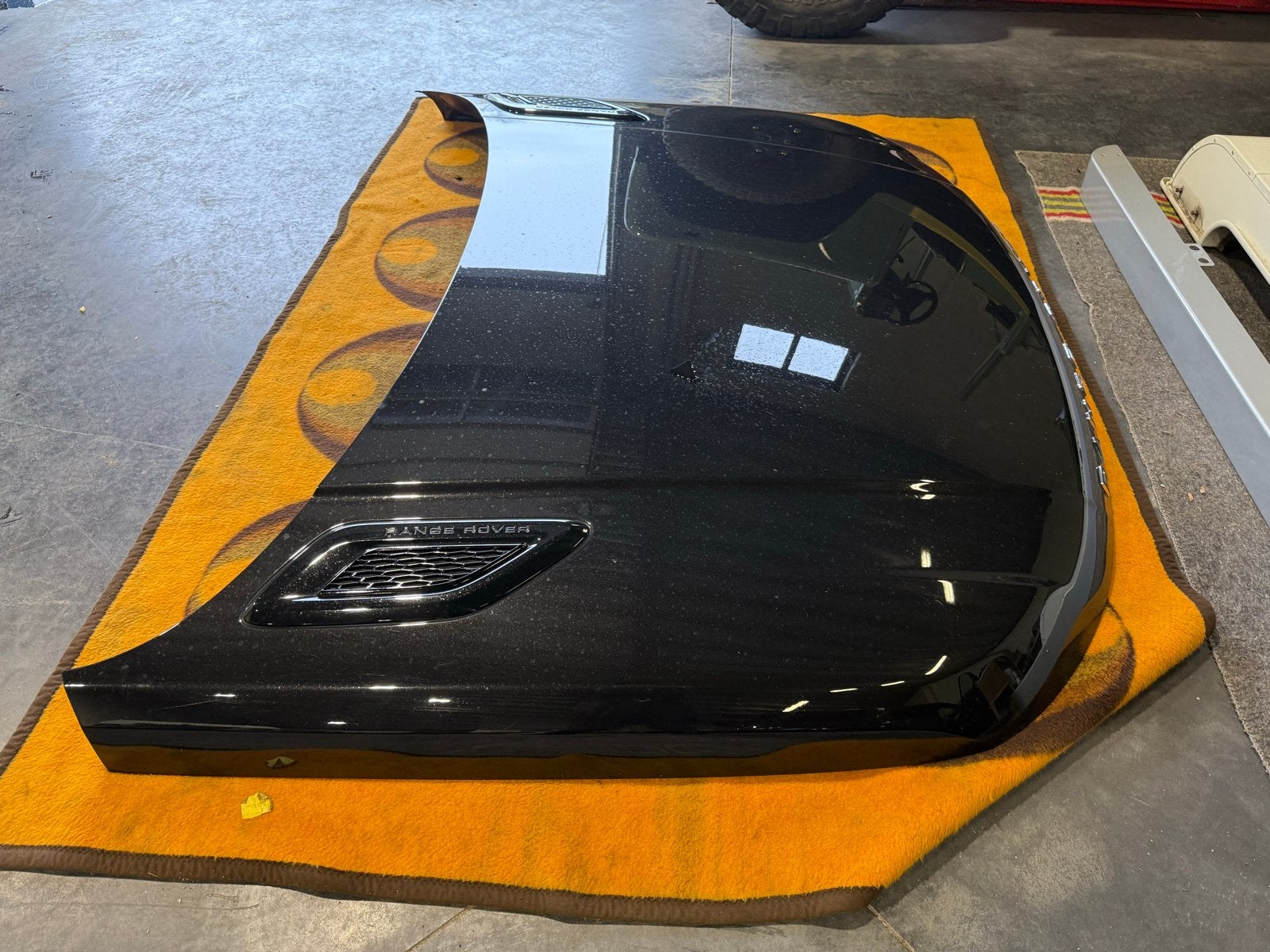 Range Rover sport svr  Motorkap Zwart, Auto-onderdelen, Ophalen, Voor, Motorkap, Gebruikt