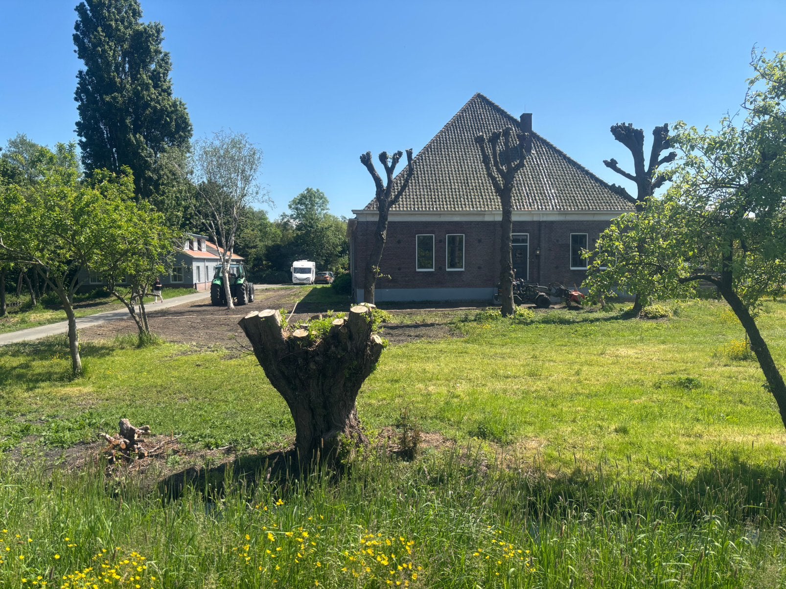 Woonboerdij met extra vrijstaand huis (eigen nummer), Vrijstaande woning, 9 kamers, 1500 m² of meer, Amsterdam
