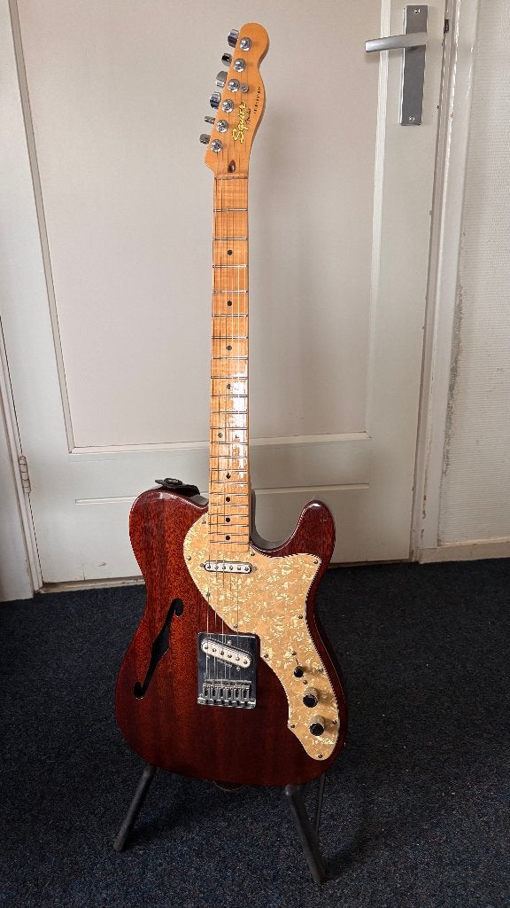 Squier Telecaster Thinline Semi-Hollow Body, Muziek en Instrumenten, Ophalen of Verzenden, Zo goed als nieuw, Semi-solid body