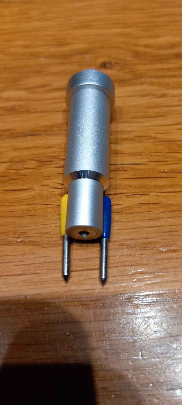 Cricut snijmesjes en behuizing voor snijplotter, Geschikt voor snijden, Overige thema's, Gereedschap of Toebehoren, Zo goed als nieuw