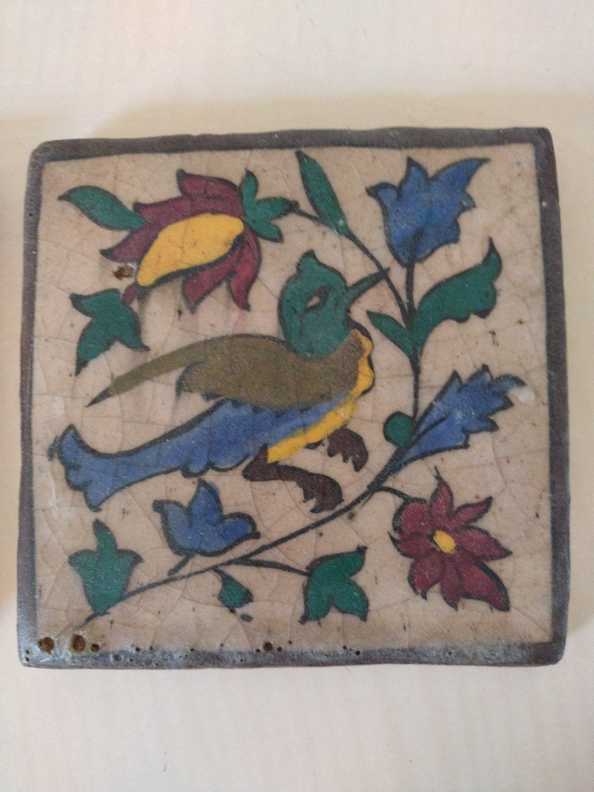 Antieke Perzische tegel Qajar periode vogel en bloemmotief, Antiek en Kunst, Ophalen of Verzenden