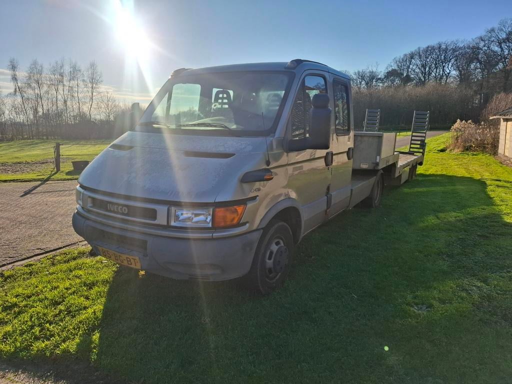 Iveco 40c15 be combinatie veldhuizen oplegger., 145 pk, Achterwielaandrijving, 4 cilinders, Iveco