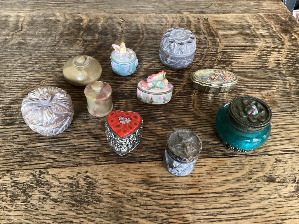 Pillendoosjes 10 stuks voor, € 17,50, Ophalen of Verzenden