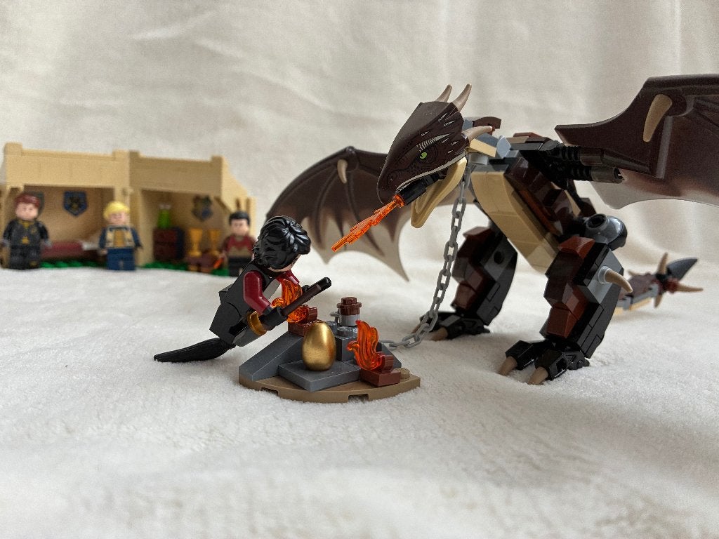 LEGO Harry Potter 75946 4 minifigs + 1 EXTRA MINIFIG + doos, Lego, Harry Potter, Ophalen of Verzenden, Zo goed als nieuw