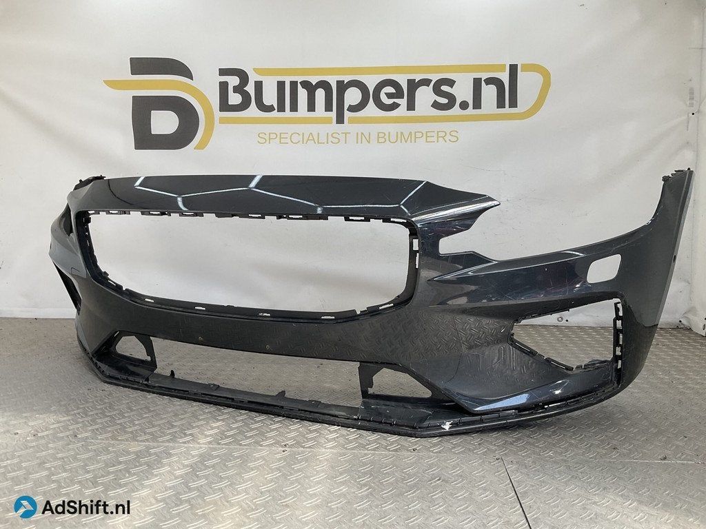 Bumper Volvo V60 S60 Rdesign R-Design 18- 31690530 Voorbumpe, Auto-onderdelen, Carrosserie en Plaatwerk, Bumper