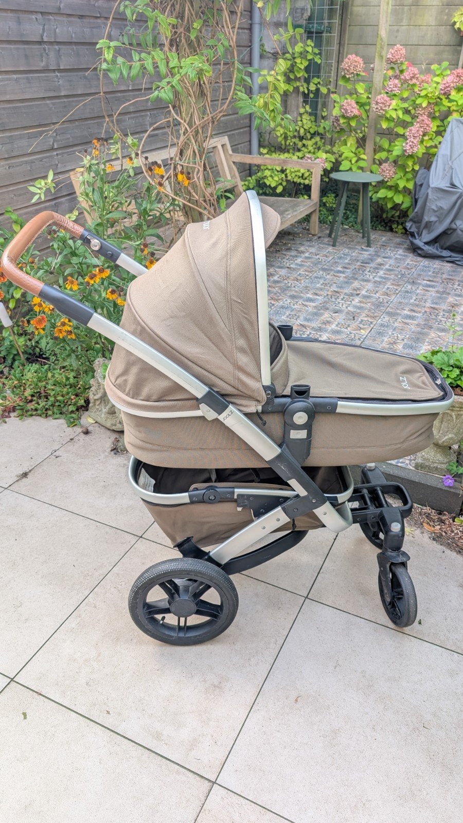 joolz geo kinderwagen, wieg en buggy combi met extra's, Luchtbanden, Zo goed als nieuw, Combiwagen, Ophalen