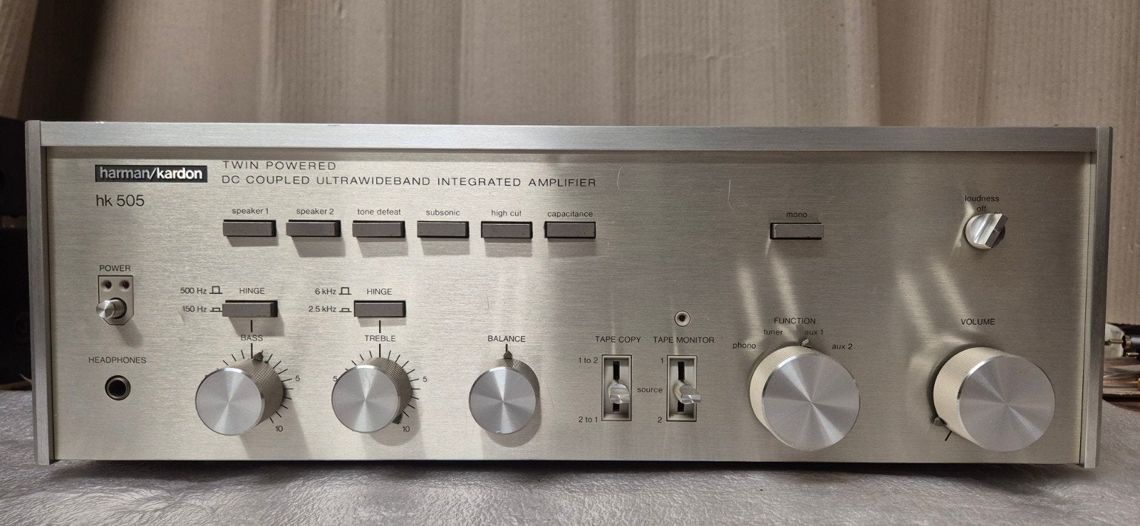 Harman Kardon HK-505 Geïntegreerde Versterker, Gebruikt, 60 tot 120 watt, Stereo, Ophalen