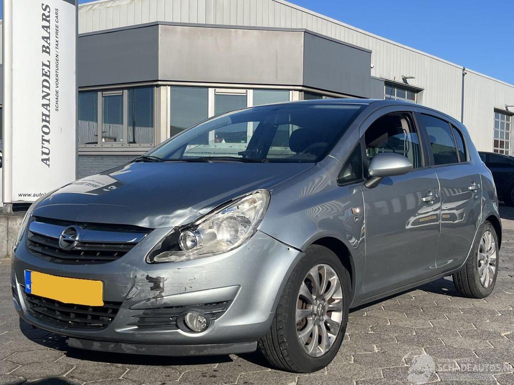 Opel Corsa 1.4-16V \'111\' Edition (bj 2010), 1398 cc, Zilver of Grijs, Benzine, MPV