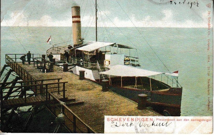 SCHEVENINGEN - PLEZIERBOOT aan den STEIGER, Ophalen of Verzenden, Voor 1920, Gelopen, Zuid-Holland