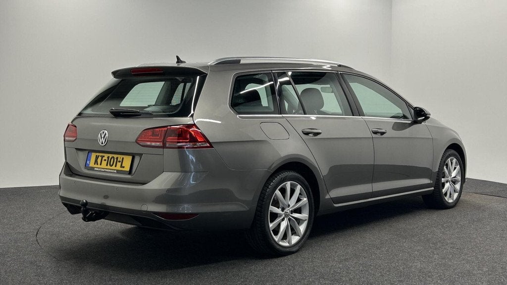 Volkswagen Golf Variant 1.6 TDI Connected Series CAMERA TREK, Auto's, Volkswagen, Stof, Gebruikt, 4 cilinders, Origineel Nederlands