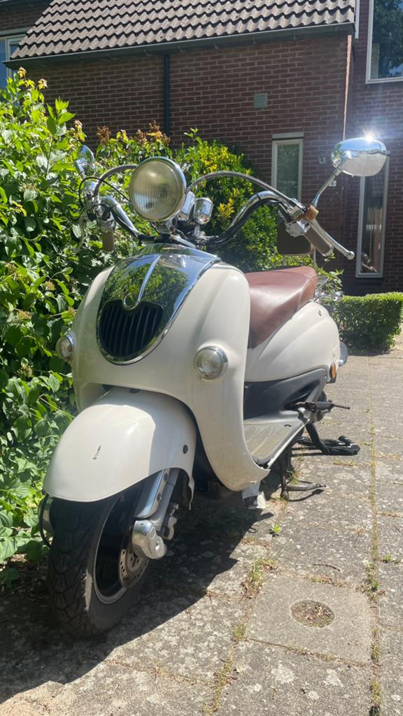 Scooter te koop – opknapper / klusproject, Ophalen, Gebruikt, Benzine, Overige merken