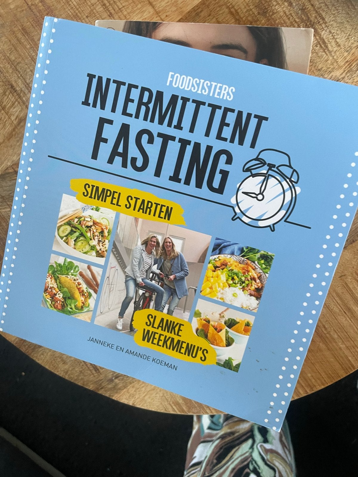 Foodsisters Intermittent Fasting: Simpel Starten, Boeken, Ophalen of Verzenden, Zo goed als nieuw, Dieet en Voeding