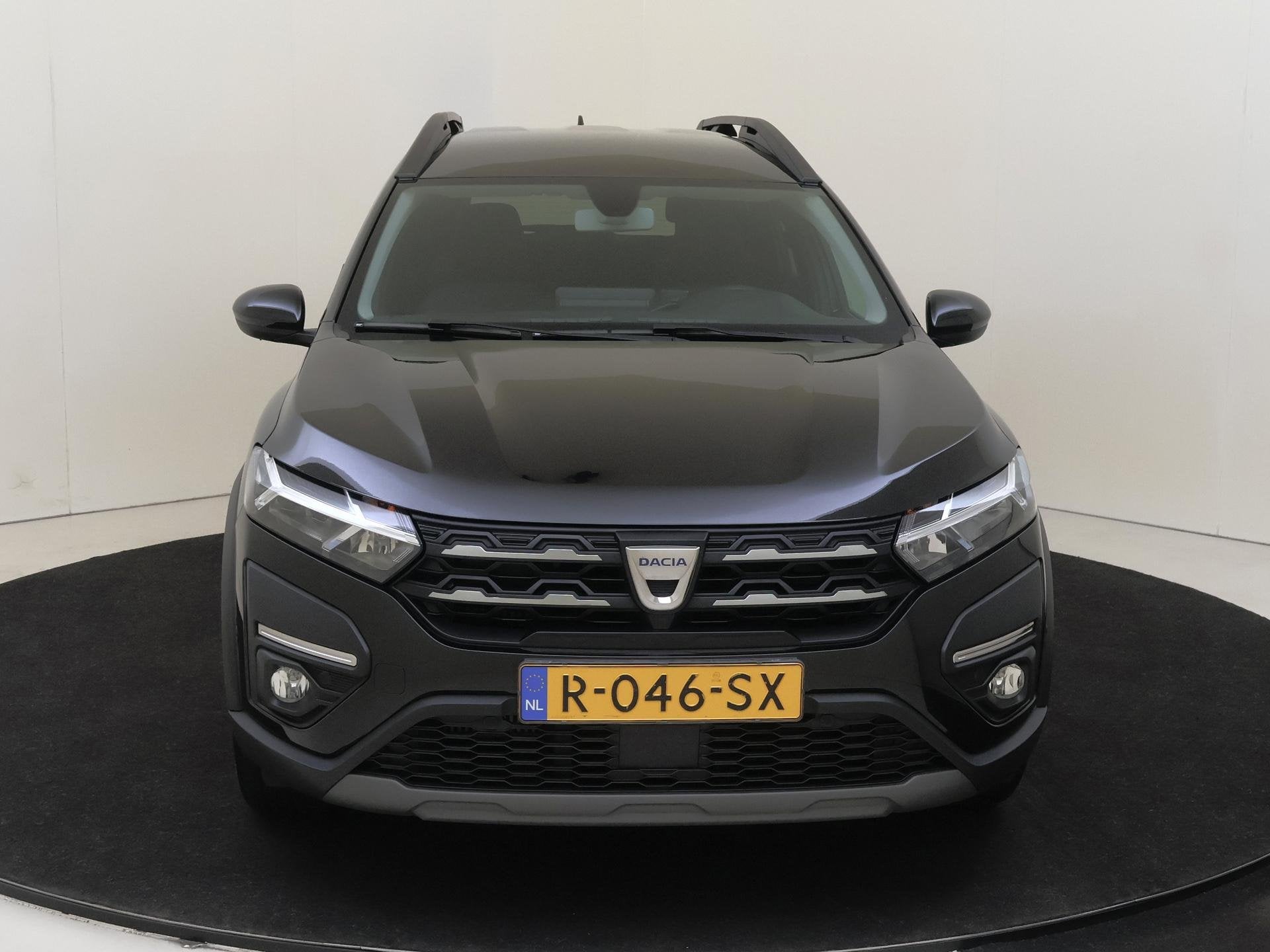 Dacia Jogger 1.0 TCe 110 Extreme 5p. | Pack Extreme | Pack M, Auto's, Voorwielaandrijving, Stof, Euro 6, Zwart