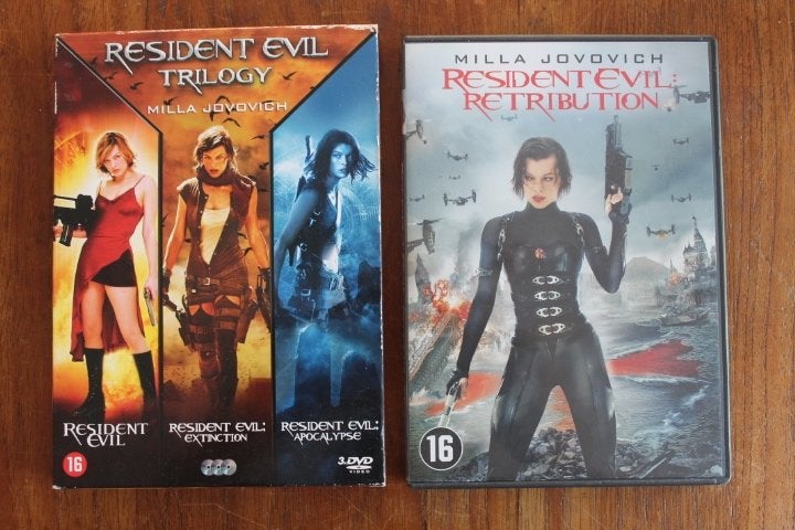 Resident Evil - Milla Jojovich 4 films 4-disc DVD, Vanaf 16 jaar, Nederlands, Ophalen of Verzenden, Science Fiction