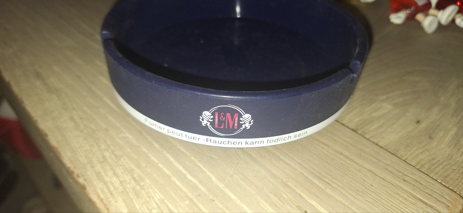L&M sigaretten asbak rubber (2926), ., L&m, Ophalen of Verzenden, Zo goed als nieuw