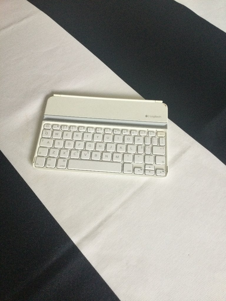 toetsenbord ipad Logitech, Ophalen of Verzenden, Gebruikt