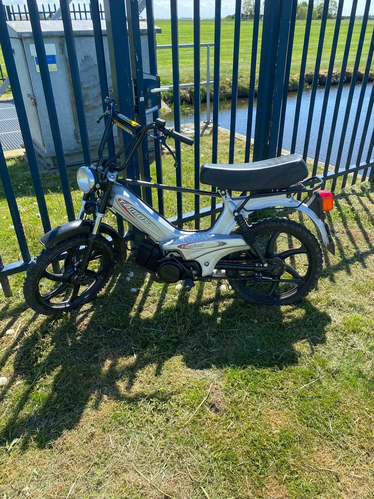 Tomos 65cc brommer - Rijdt 65-70 km/u, Fietsen en Brommers, Ophalen of Verzenden, Gebruikt
