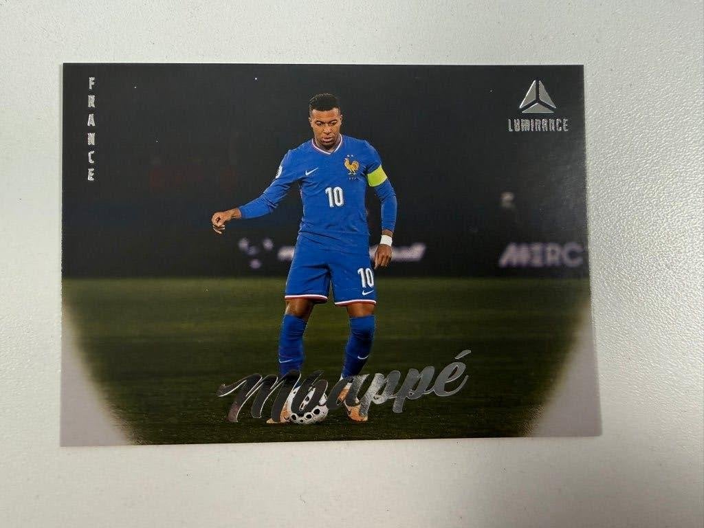 14 Kylian Mbappe Horizontal Luminance France 2026, Ophalen of Verzenden, Nieuw, Buitenlandse clubs, Poster, Plaatje of Sticker