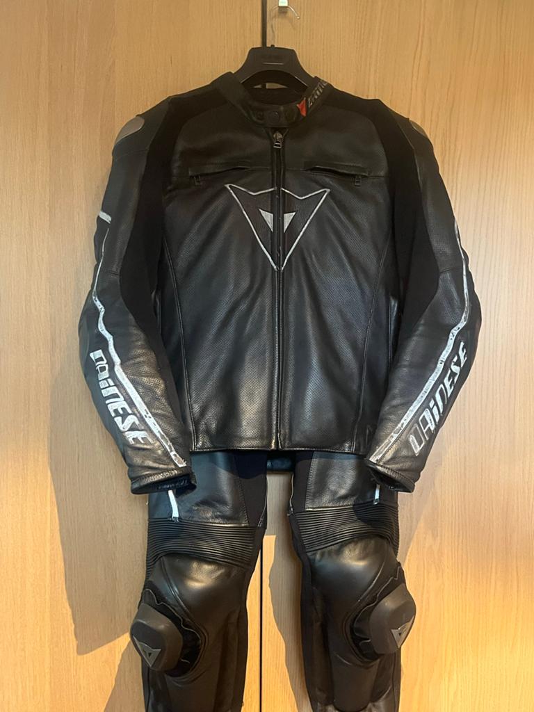 Dainese motorpak maat 50 met rug- en nekbescherming, Motoren, Kleding | Motorkleding, Dainese, Ophalen of Verzenden, Tweedehands
