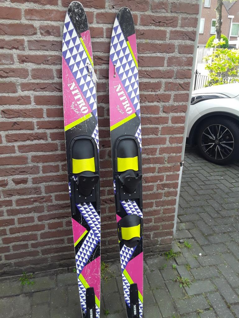 Waterski, Watersport en Boten, Waterski's, Ophalen, Gebruikt, Waterski's