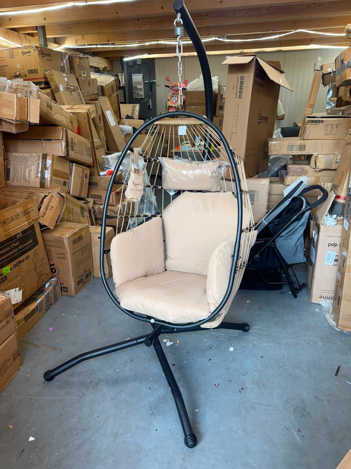 Outsunny Hangstoel met standaard - Beige NIEUW, Ophalen, Nieuw, A, A