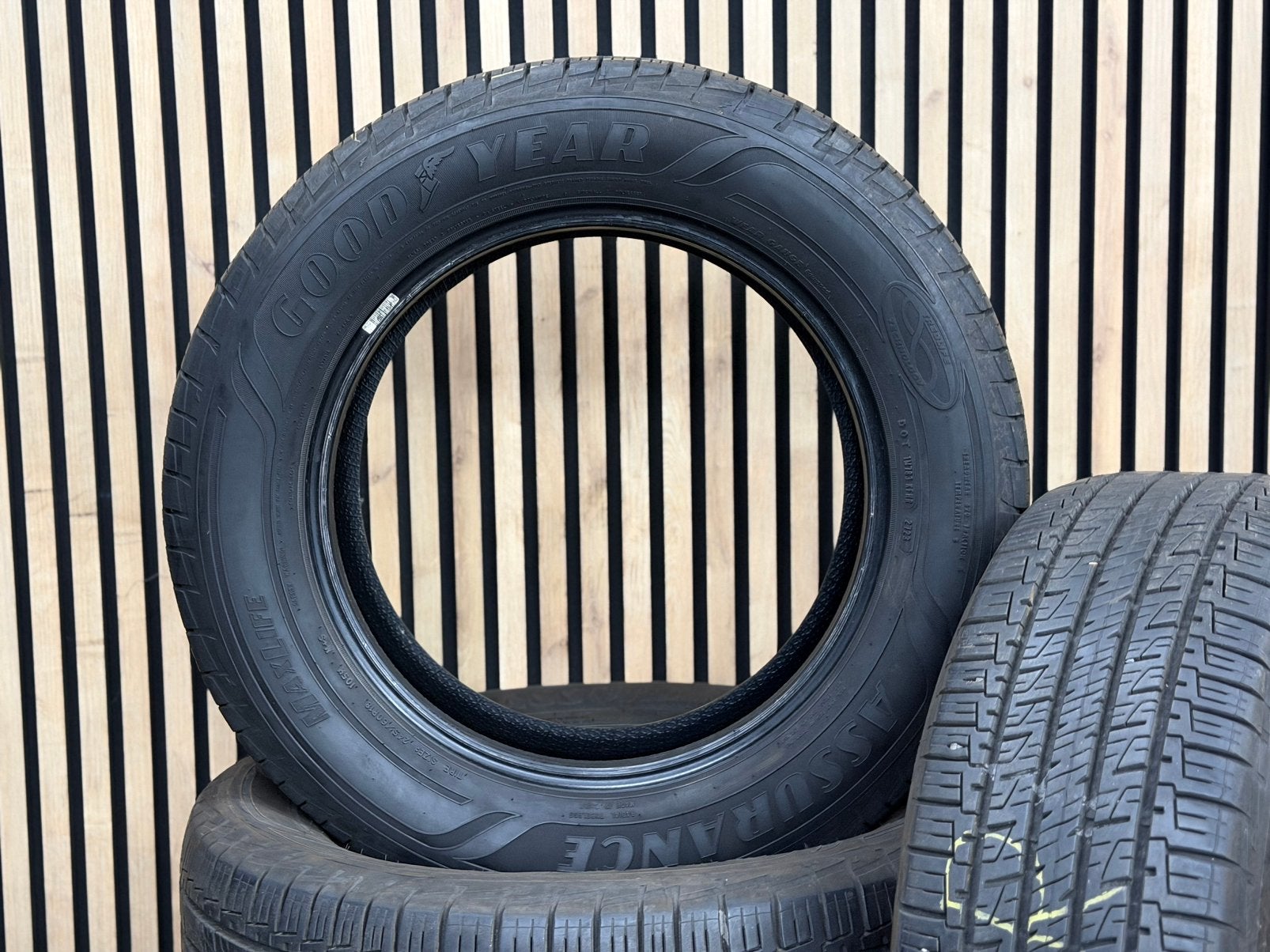 4x 245-60-18 GOODYEAR M+S Banden Dot23 7.5mm! €350 all incl, Ophalen, 18 inch, 245 mm, All Season