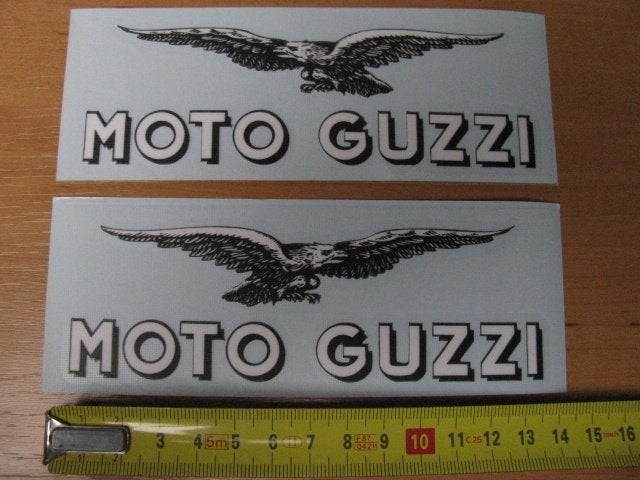 Moto guzzi adelaar sticker l+r / tricolore vizier sticker., Ophalen of Verzenden