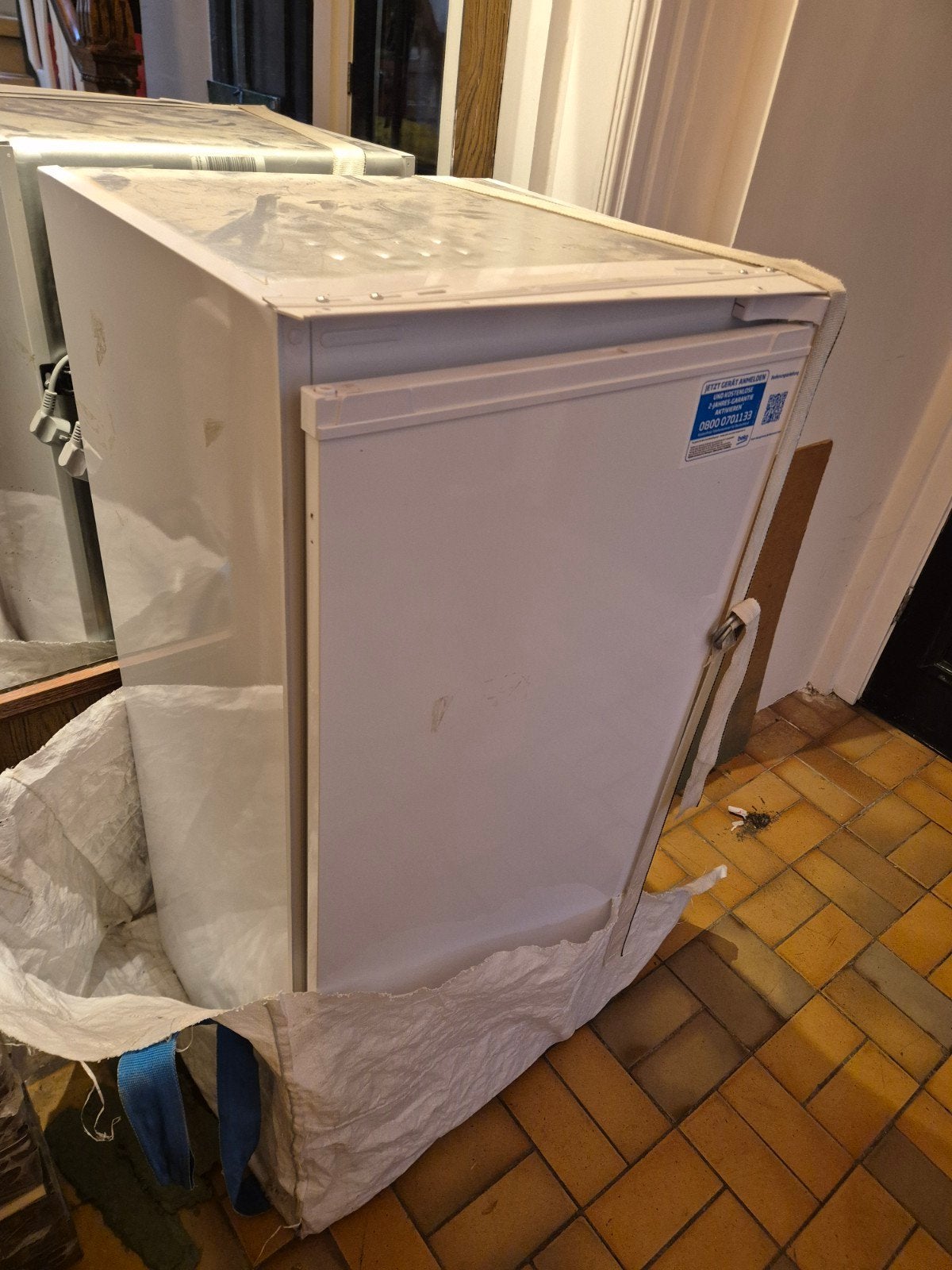 Nieuwe Koelkast 122x55x52 (hxbxd) - Overtallig, Ophalen of Verzenden, Nieuw, 45 tot 60 cm, 120 tot 140 cm