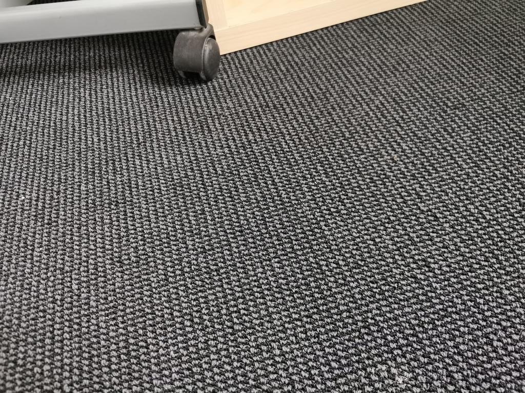 Vloerbedekking 10M2 4x2,5, Ophalen, Zo goed als nieuw, Minder dan 10 m², Grijs