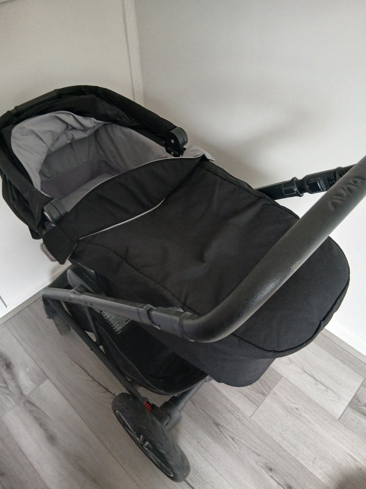 Complete kinderwagen van nuna., Ophalen, Gebruikt, Overige merken