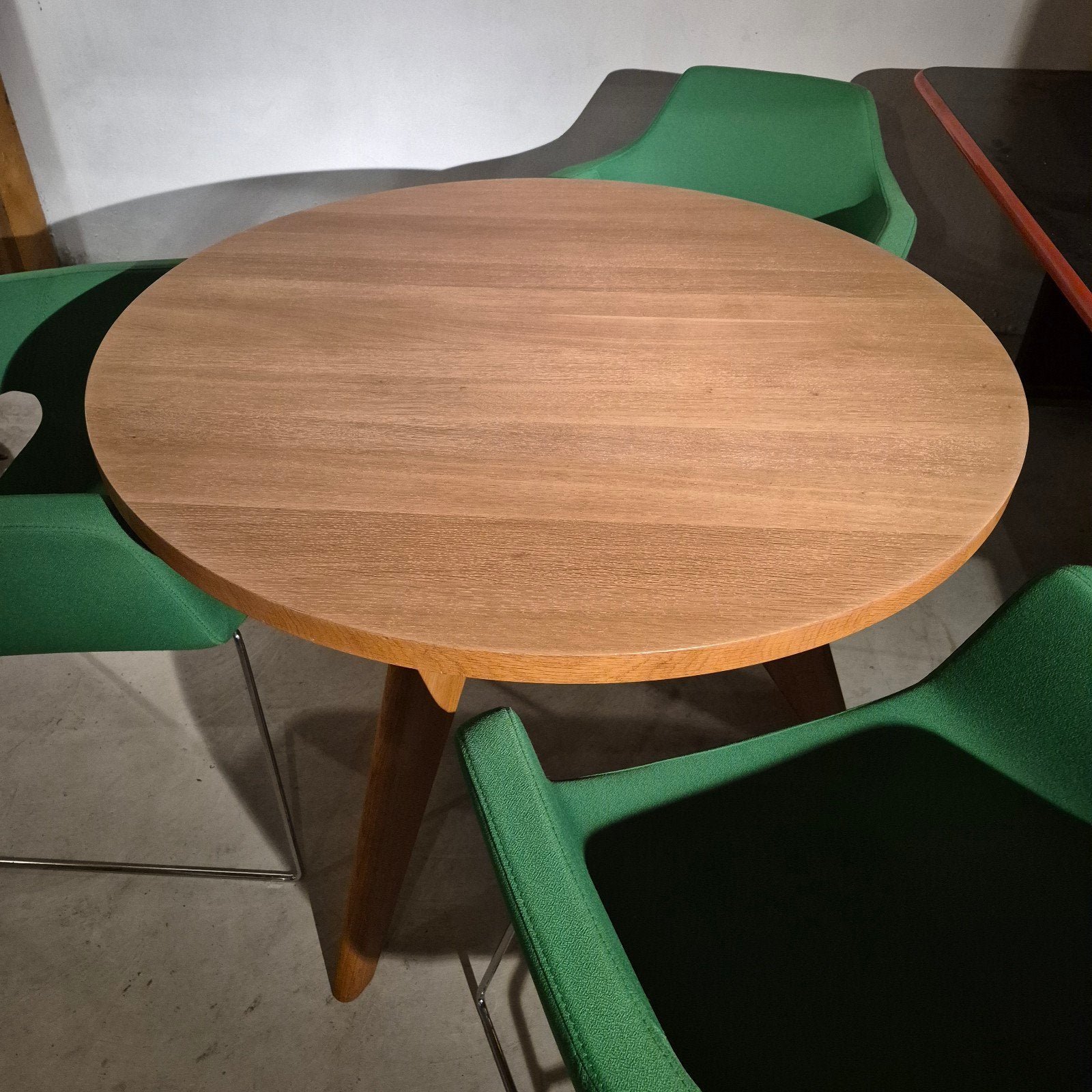 Vitra Gueridon tafel met deBerenn fauteuils, Ophalen, Design, Modern, Vintage, Rond, Zo goed als nieuw