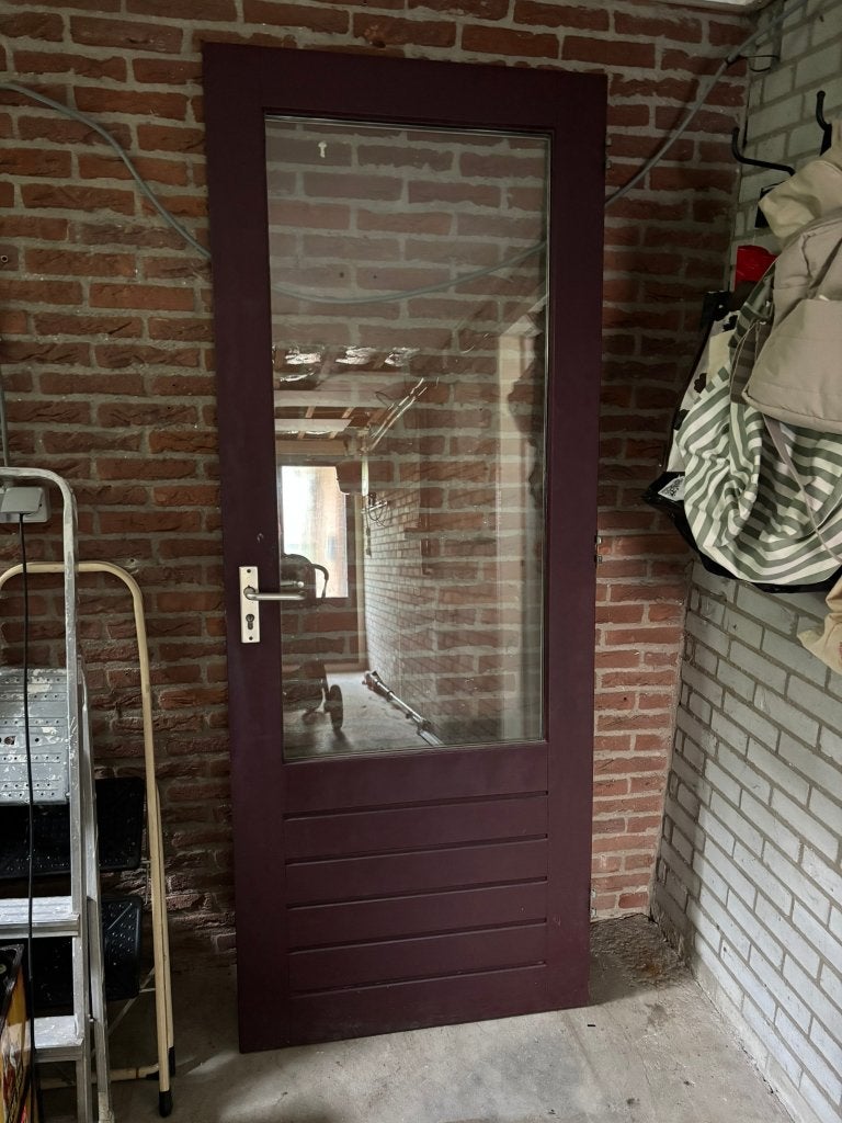 Hardhouten buitendeur 211.5x83x4 dubbel glas, rechtsdraaiend, Ophalen, Gebruikt, Buitendeur, 200 tot 215 cm
