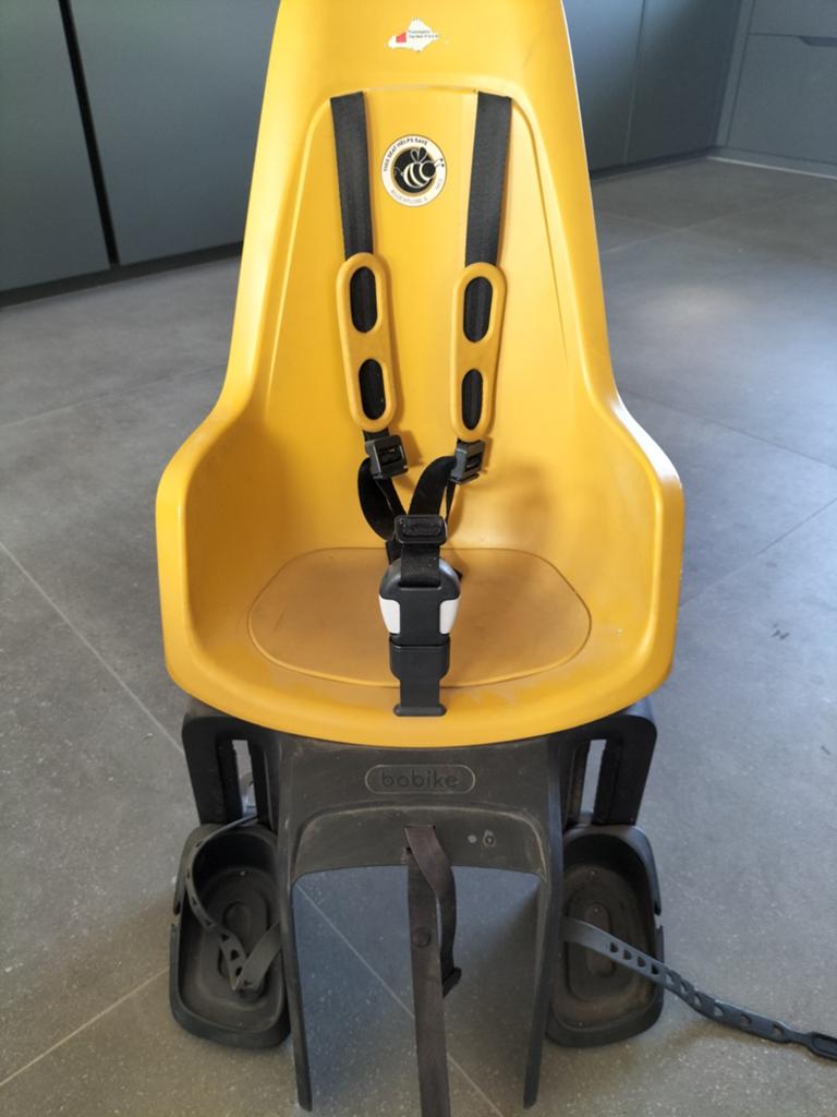 Bobike Achterzitje Geel met Helm, Ophalen, Achterzitje, 9 t/m 36 kg, Bobike