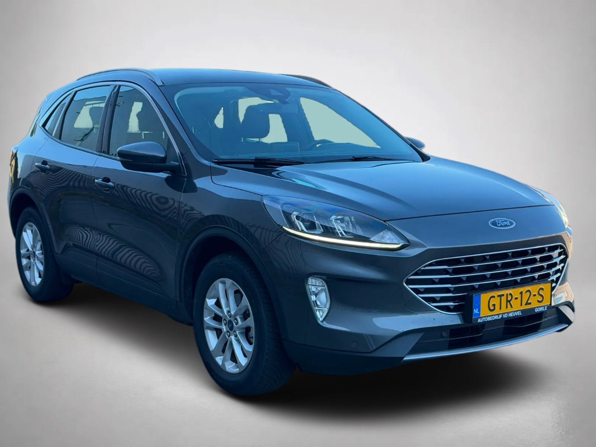Foto 12 van Ford KUGA 2.5 PHEV Titanium(Goed OnderH, Navi, Parkeersensor