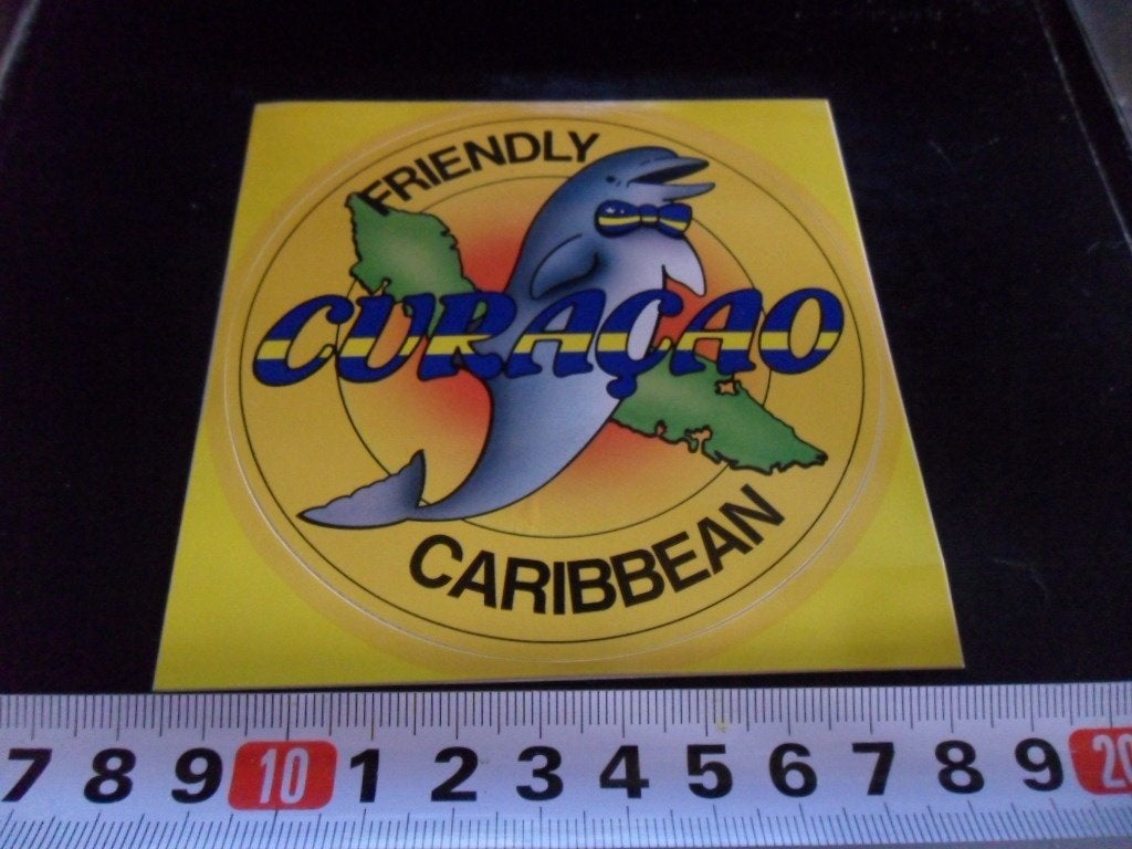 sticker Friendly CARACAO  Caribbean  dolfijn flipper, Ophalen, Zo goed als nieuw