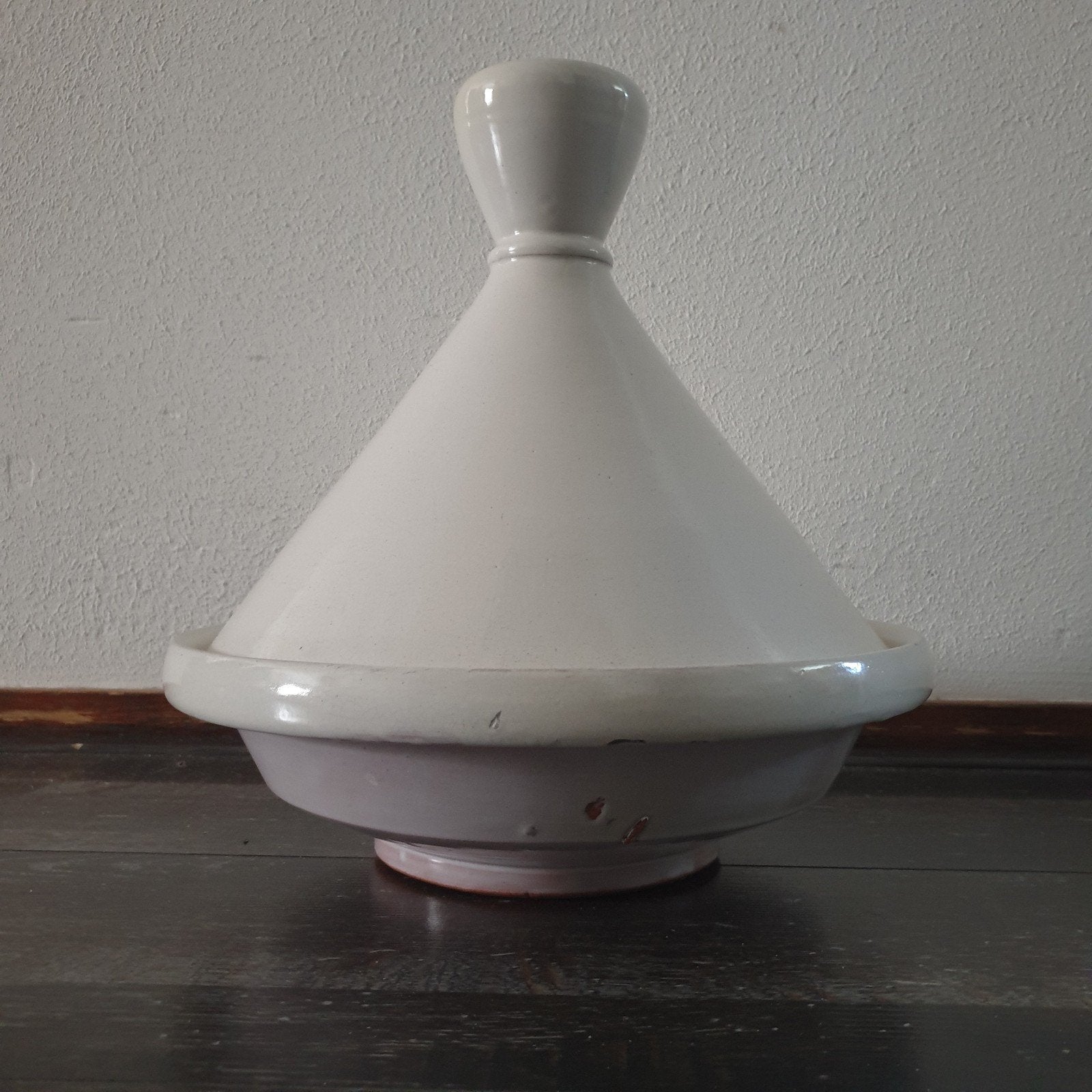 Witte Tajine - Perfect voor heerlijke stoofschotels, Ophalen of Verzenden, Steen/keramiek, Wit, Overige merken