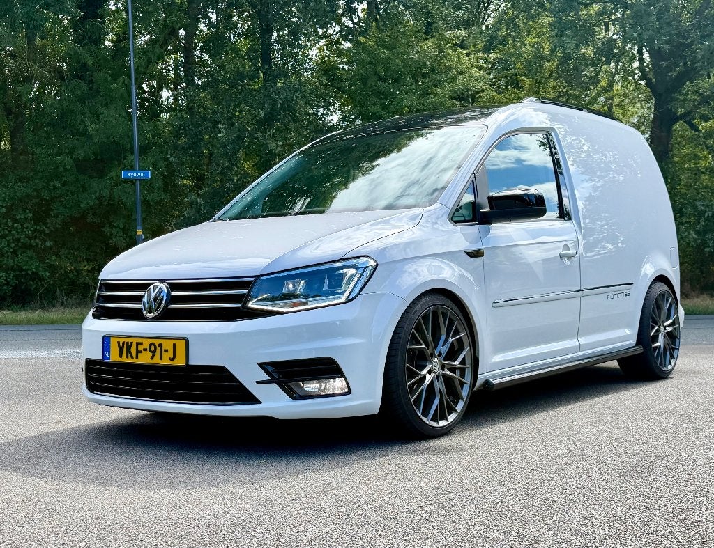 Volkswagen Caddy MK4 Edit 35  Uniek 19 inch L1H1 DSG 2.0 TDI, 4 cilinders, 700 kg, Volkswagen, Leder en Stof