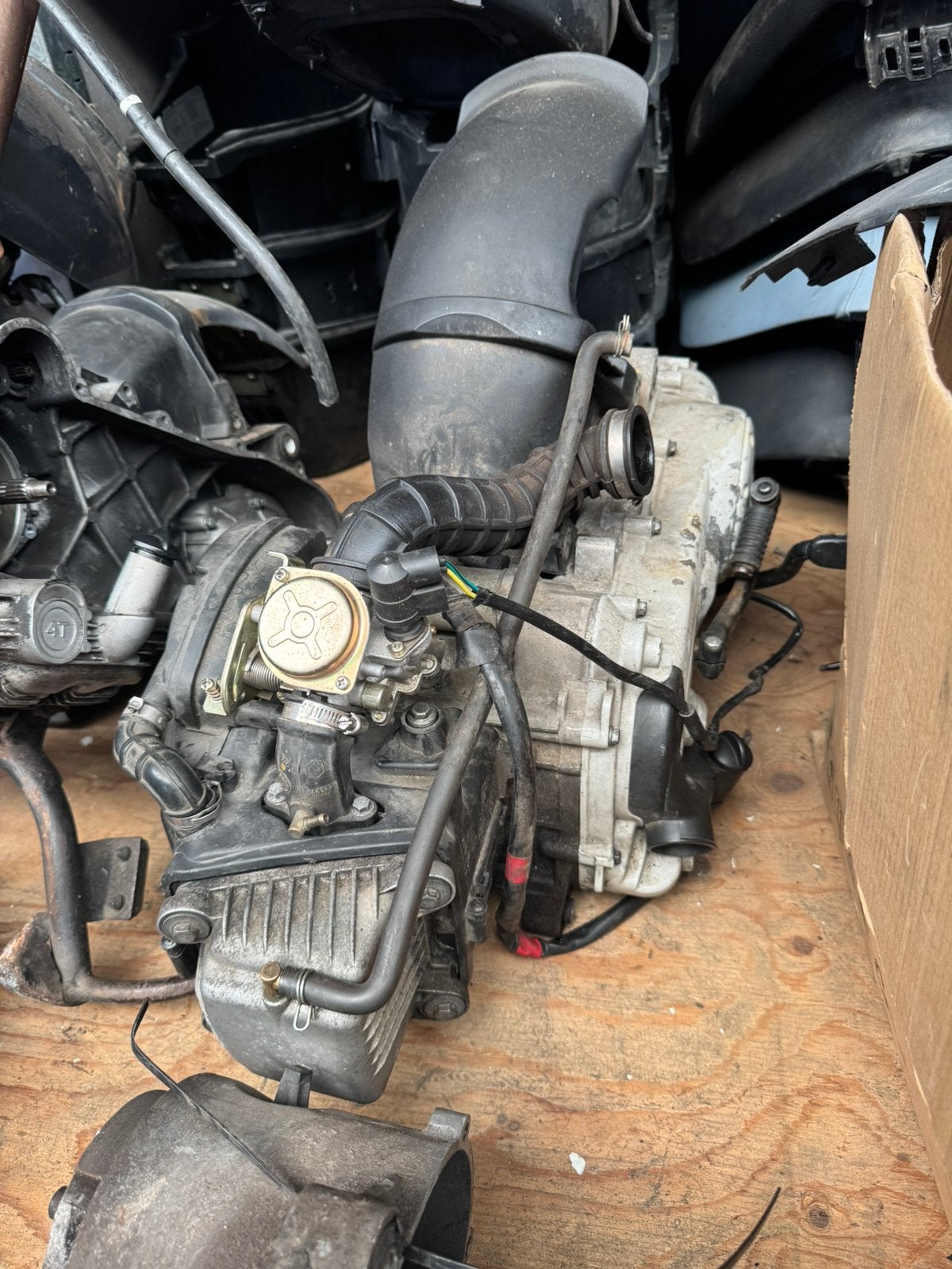 Zip 4t 50cc blok, Fietsen en Brommers, Ophalen