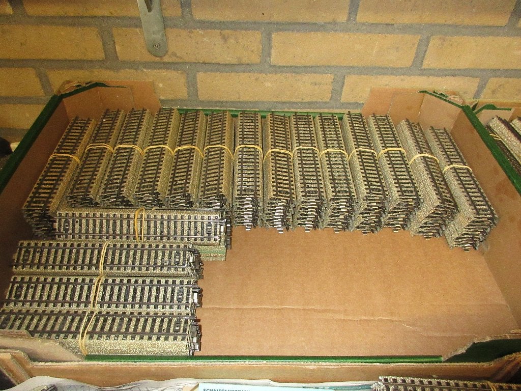 Marklin   M Rail, Ophalen, Wisselstroom, Rails, Zo goed als nieuw