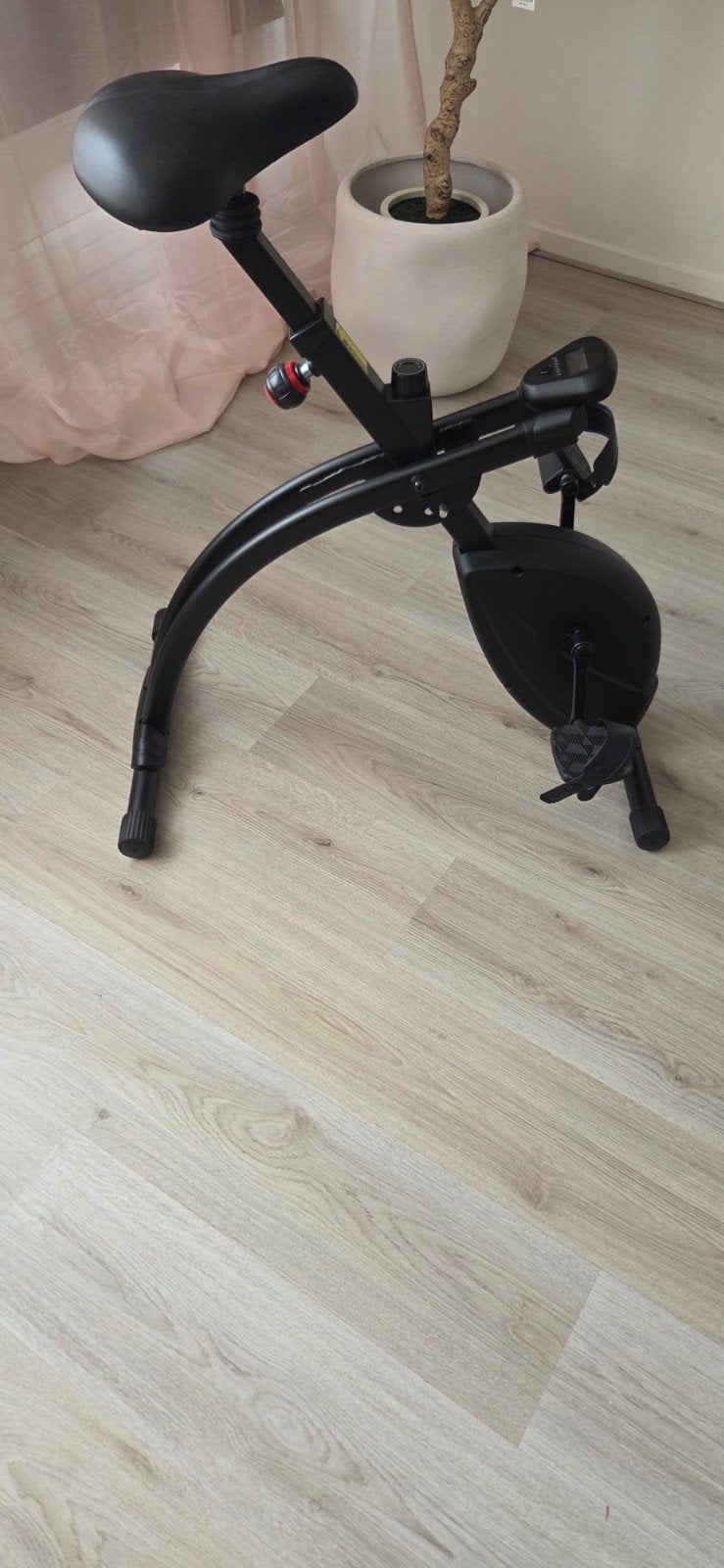 Deskbike / Hometrainer met display, Ophalen, Zo goed als nieuw, Metaal, Benen