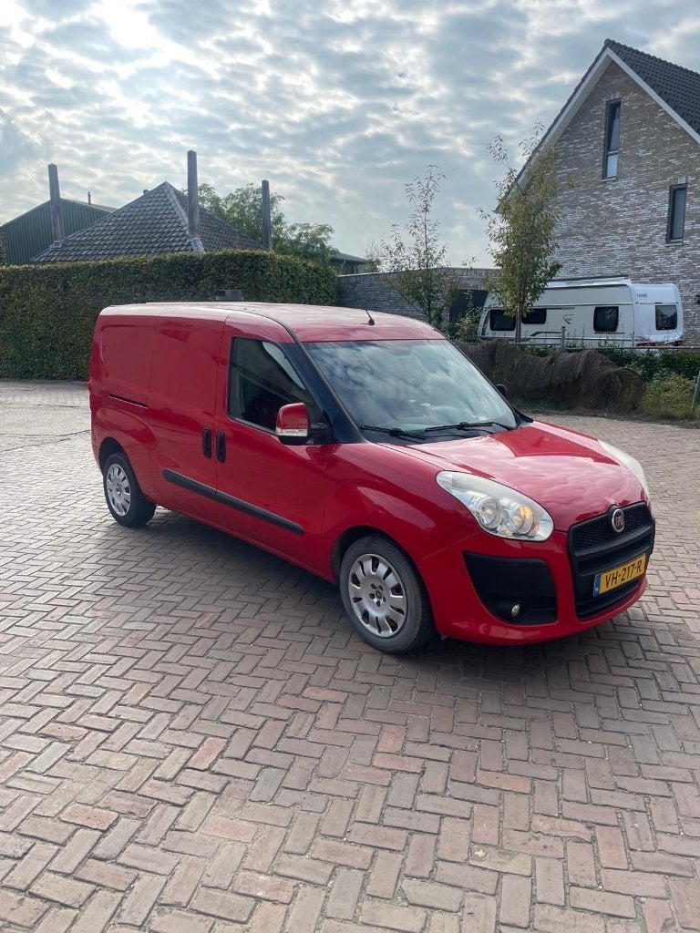 Fiat Doblò Cargo 1.3D MAXI '' Nieuwe APK '' L2H1 MultiJet, 1360 kg, Euro 5, 4 cilinders, Origineel Nederlands