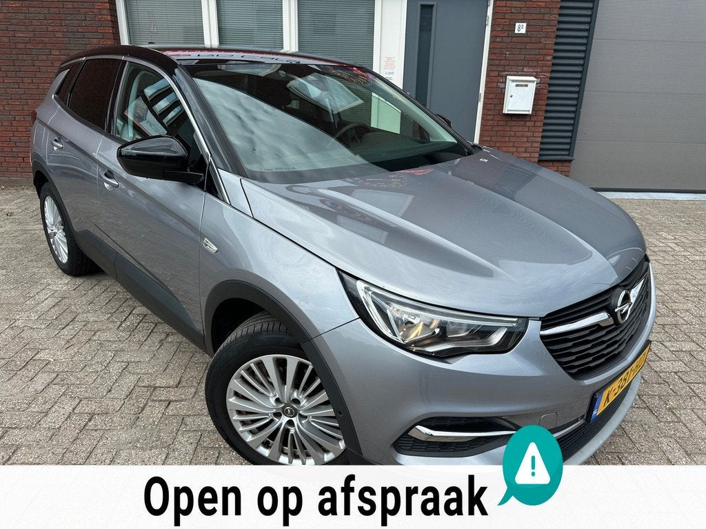 Opel Grandland X 1.2 Turbo Innovation / Navi / Camera / PDC, Auto's, Opel, Stof, Gebruikt, 1199 cc, Met garantie (alle)