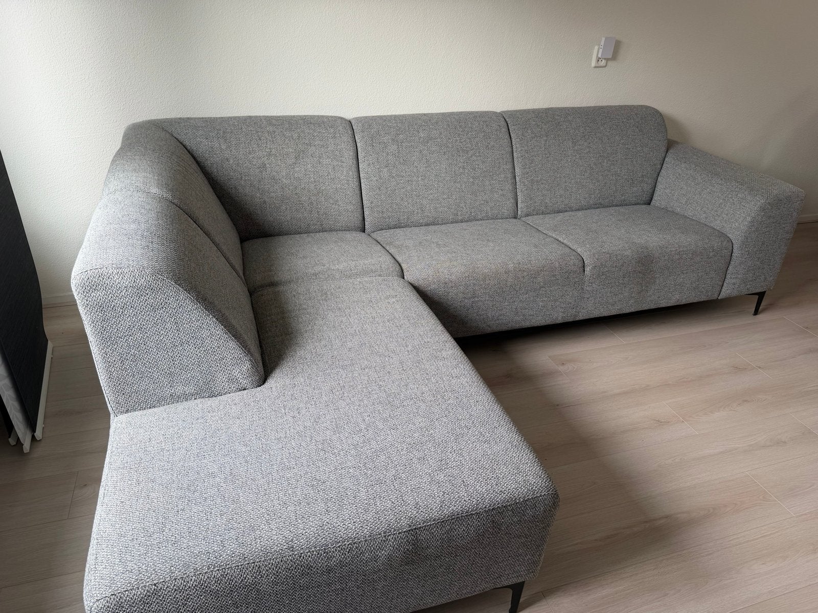 Grijze Eijerkamp bank met chaise longue (links), Ophalen, 250 tot 300 cm, Gebruikt, Vierpersoons of meer