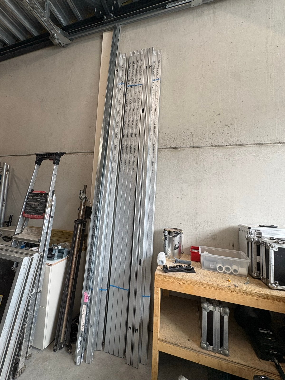 Partij metal stud, Doe-het-zelf en Verbouw, Metalen, Ophalen of Verzenden, Gebruikt, Overige metalen