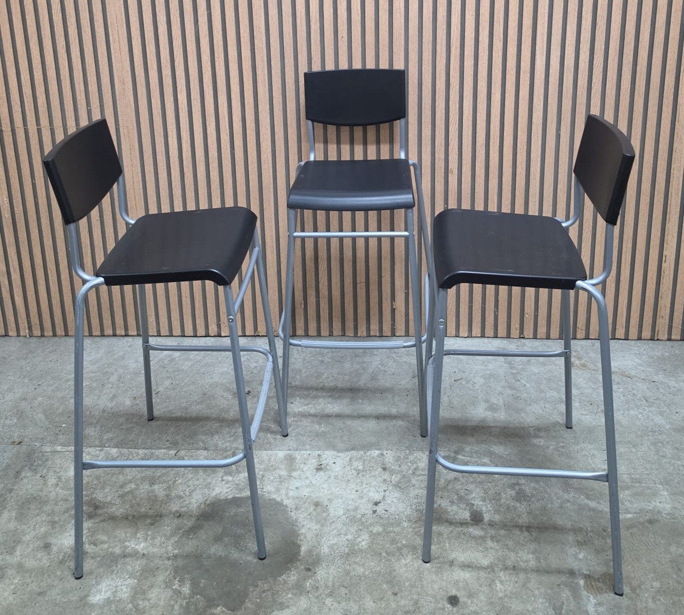 10 x barkrukken zwart bar krukken barstoelen cafe terras, 5 krukken of meer, Ophalen of Verzenden, Zo goed als nieuw, 60 tot 90 cm