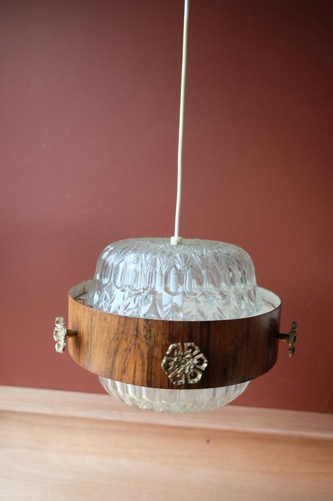 Jaren 60 kristal hanglamp, Huis en Inrichting, Lampen | Hanglampen, Ophalen of Verzenden, Zo goed als nieuw, Glas, Minder dan 50 cm