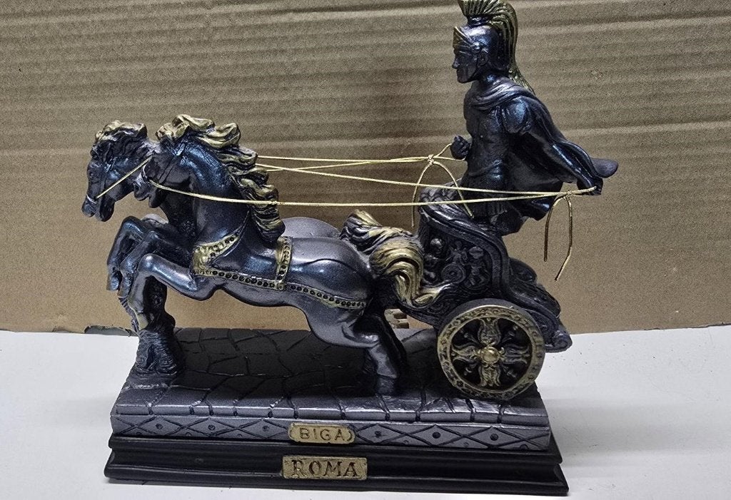 romeins beeldje strijdwagen en paarden uit roma italy, Verzamelen, Beelden en Beeldjes, Ophalen, Zo goed als nieuw, Dier