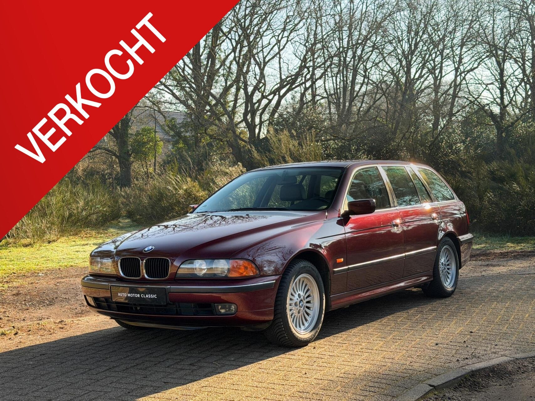 BMW 5-serie Touring E39 | Royal Red | Blijvend youngtimer, Stof, Gebruikt, Zwart, 150 pk